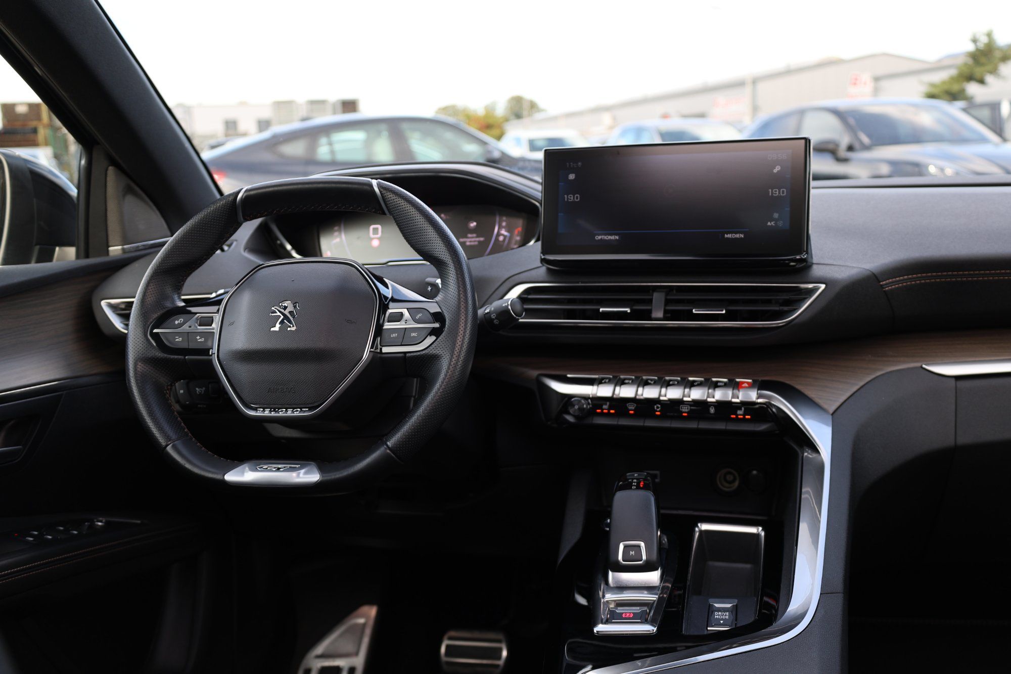 Peugeot 5008 1.5 HDI GT Line - фото 7